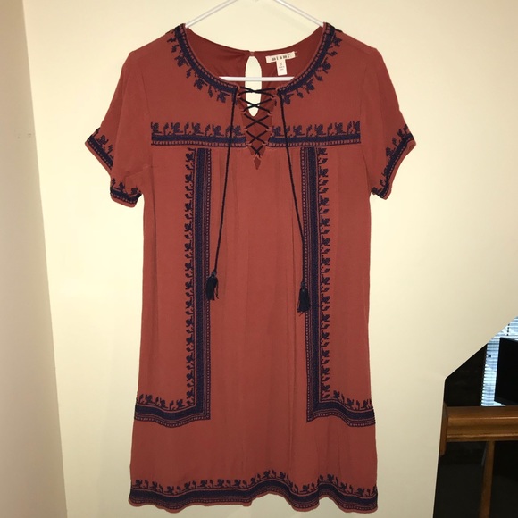 Altar’d State Dress - Picture 1 of 2